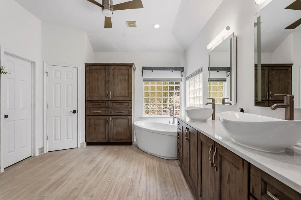 Richmond House: 4426 Thaddeus Ct