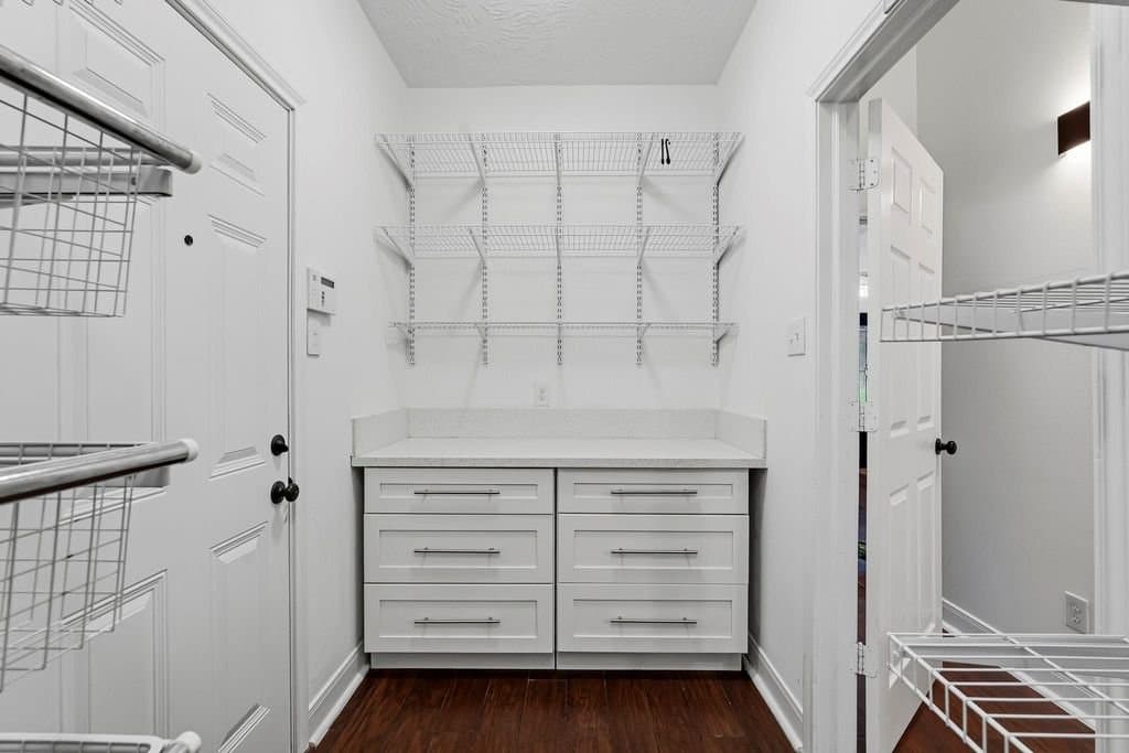 Richmond House: 4426 Thaddeus Ct