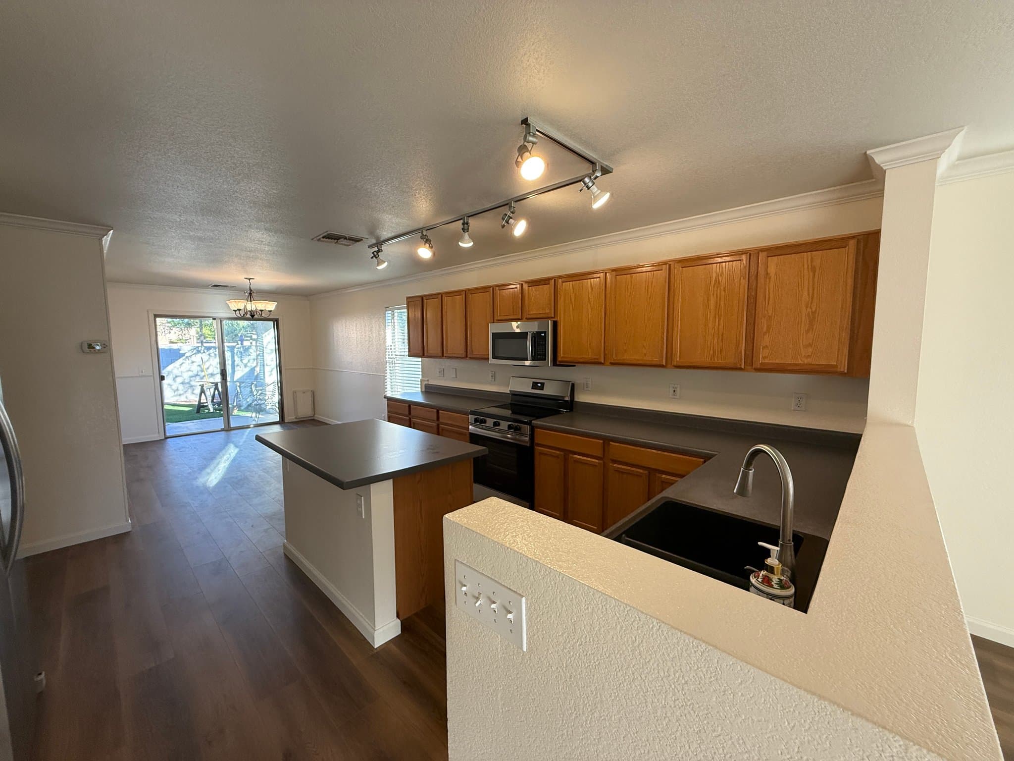 Gilbert House: 3690 E Constitution Dr