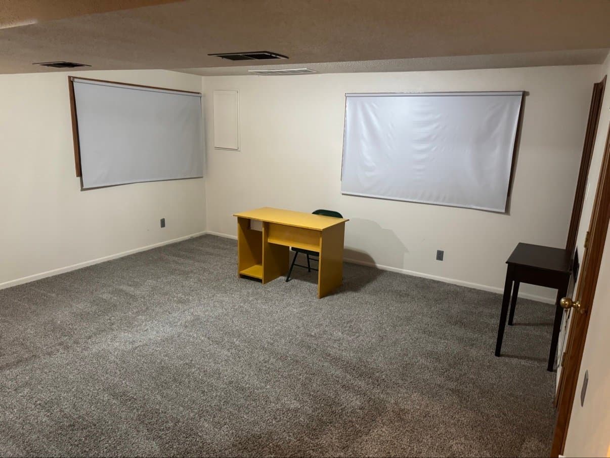 Norwalk House: 9040 Oakwood Dr