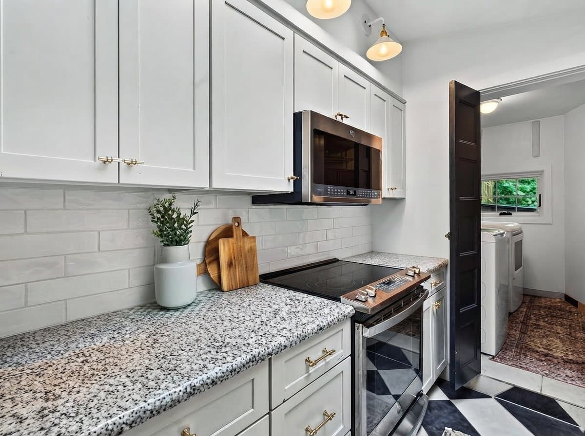 Philadelphia House: 240 E Springfield Ave