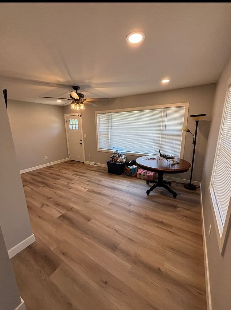 Cedar Falls House: 721 W 14th St
