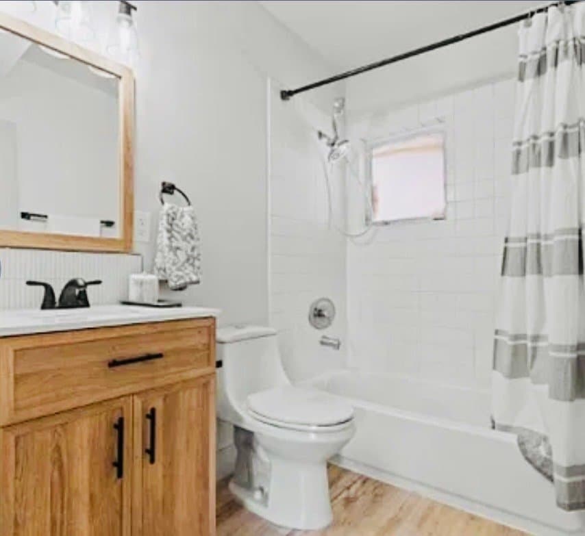 North Las Vegas House: 1417 Dogwood Ave