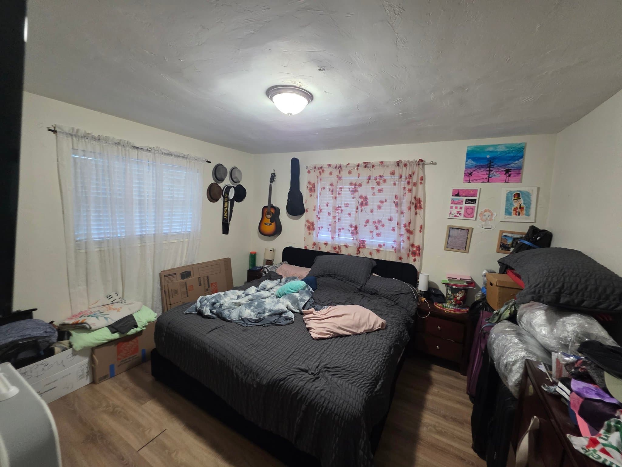 Hollywood House: 1631 Hollywood Blvd
