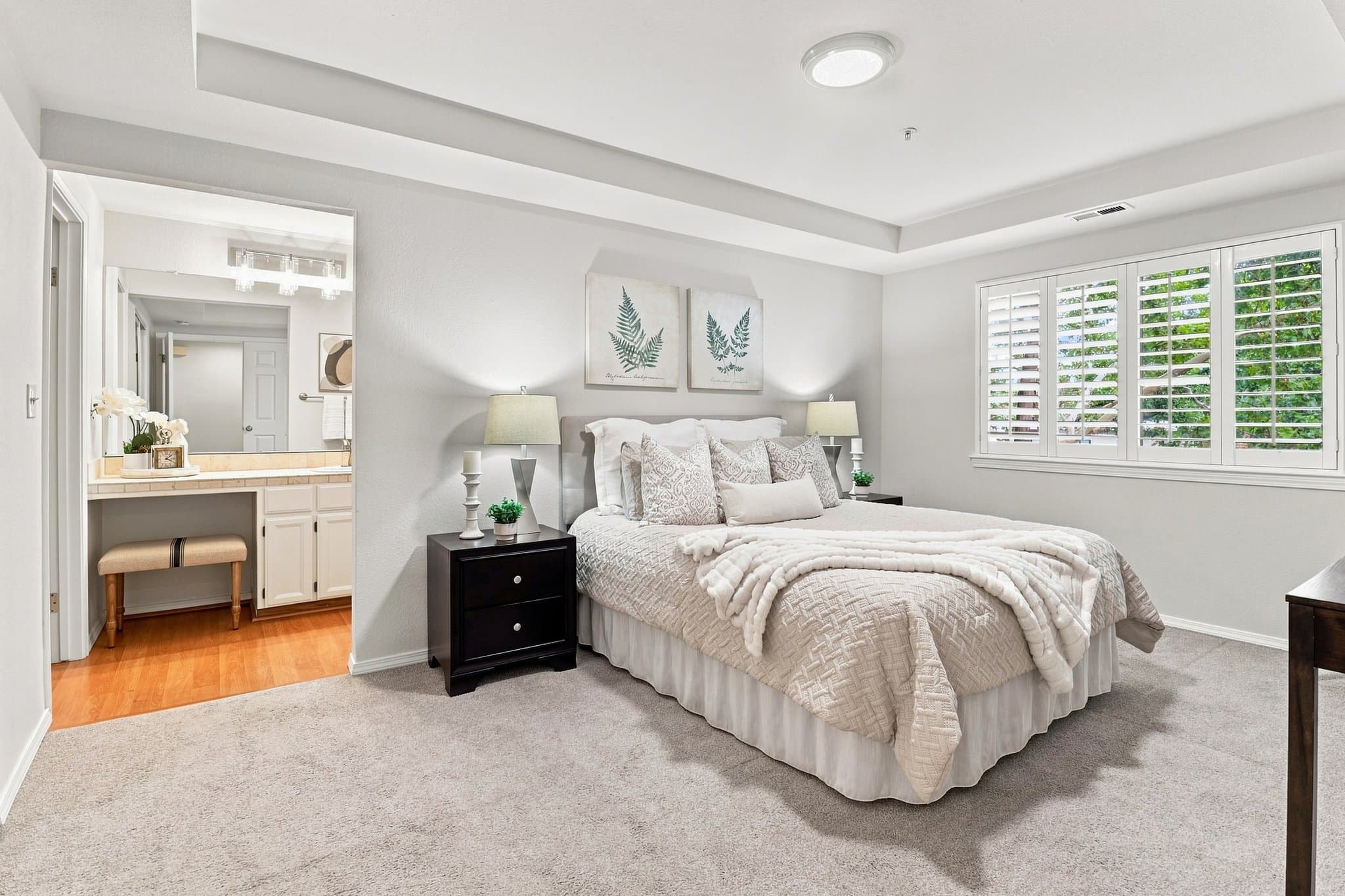 Redwood City Condo: 1122 Woodside Rd