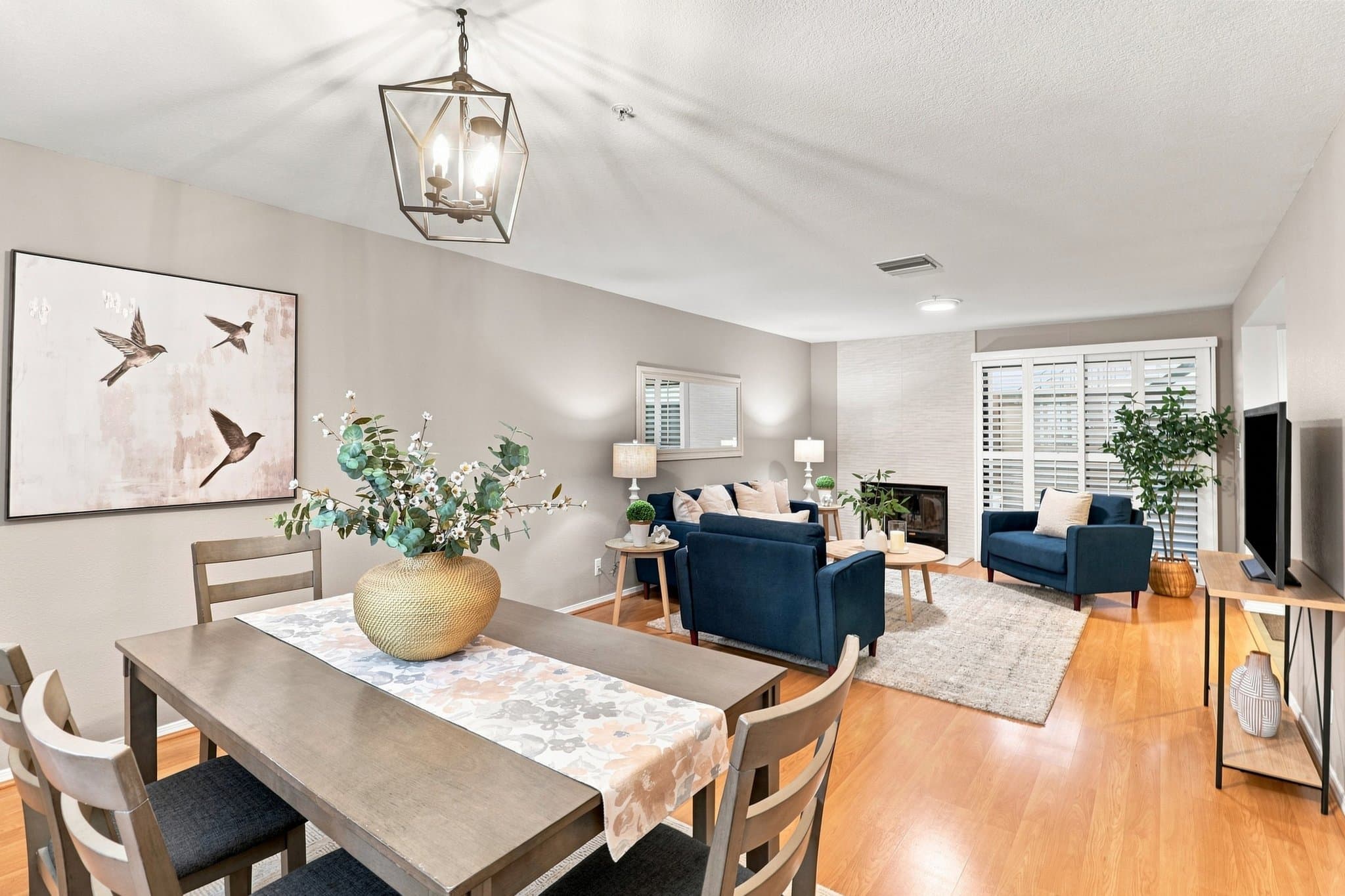 Redwood City Condo: 1122 Woodside Rd