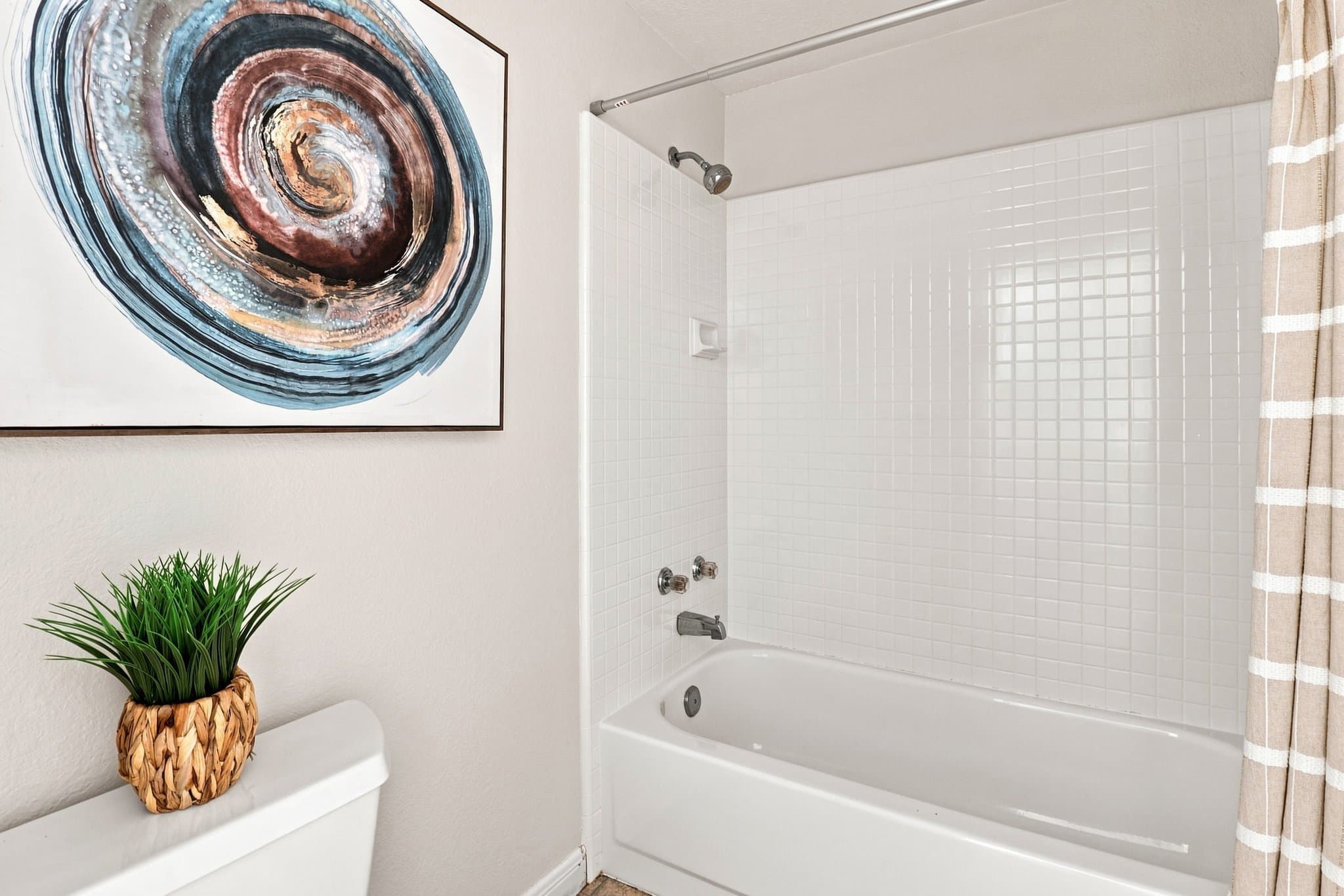 Redwood City Condo: 1122 Woodside Rd
