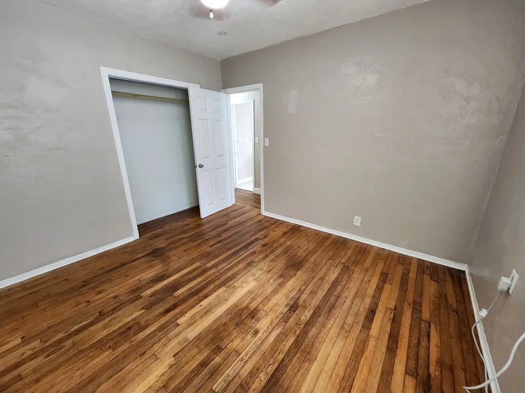 Daytona Beach Multiplex: 517 Braddock Ave