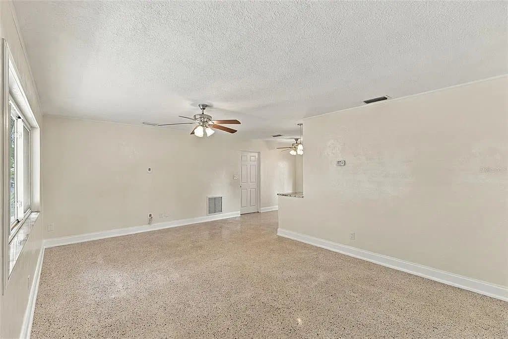 Seminole House: 11657 82nd Ter