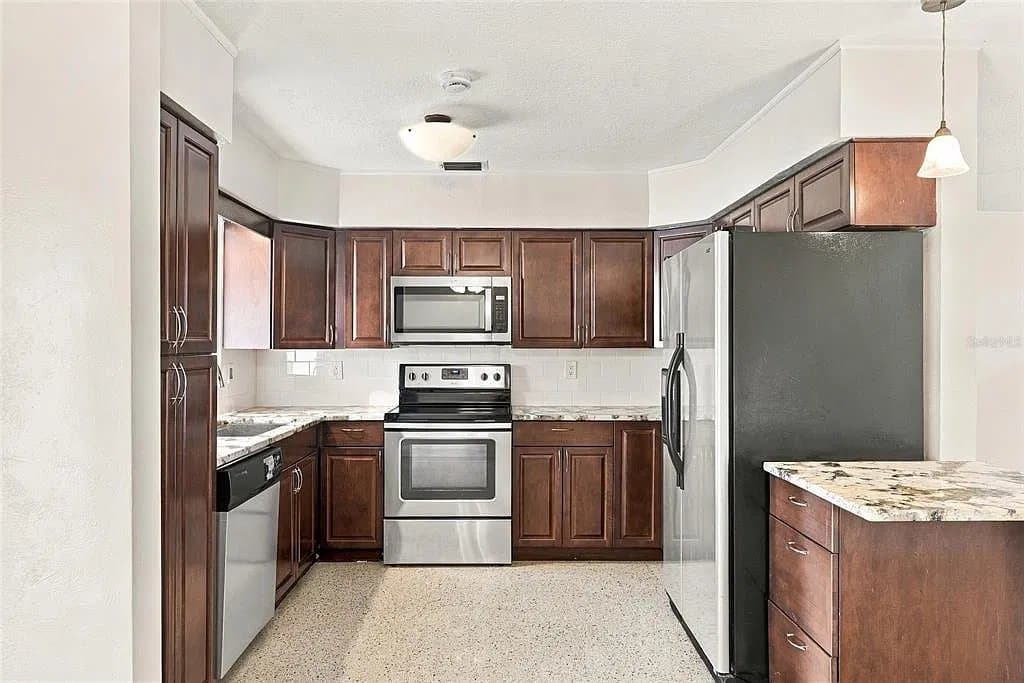 Seminole House: 11657 82nd Ter