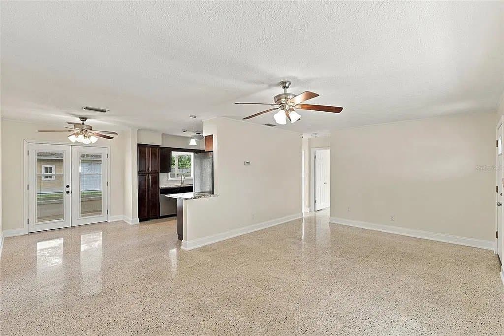 Seminole House: 11657 82nd Ter