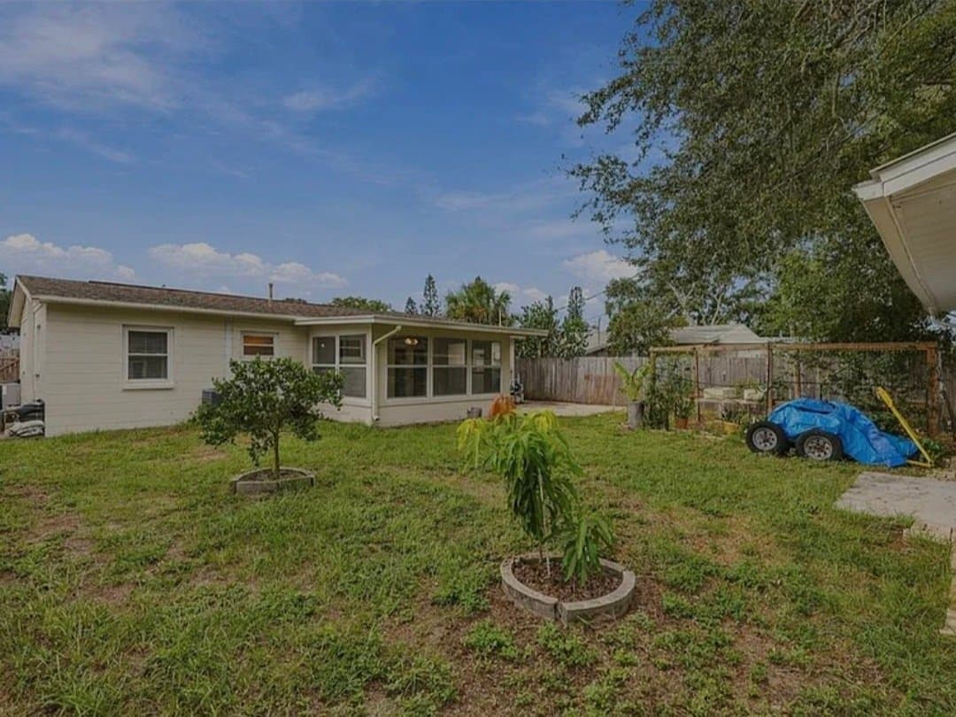 Seminole House: 11657 82nd Ter