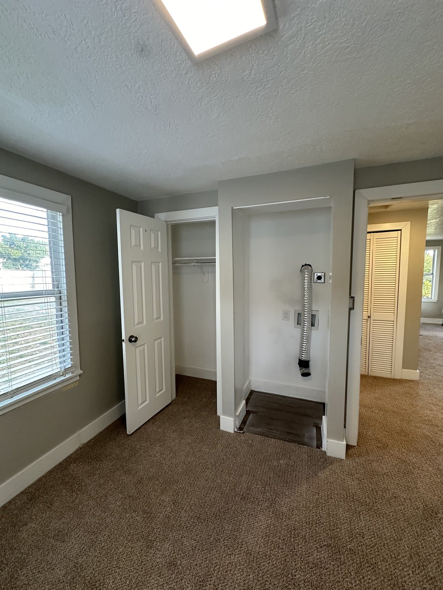 Clearfield House: 37 S 450 E