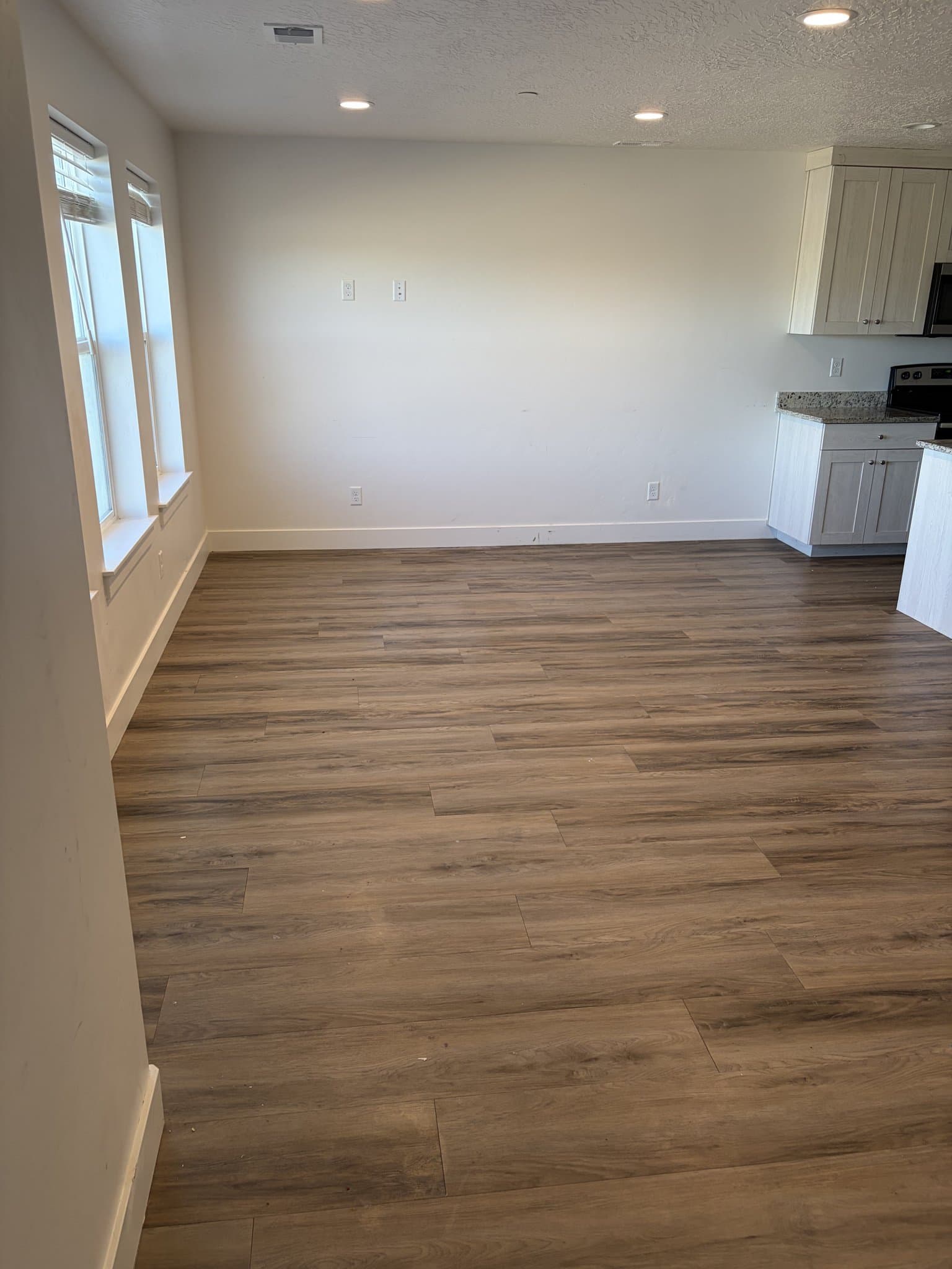 Santaquin Other: 154 E Highland Dr