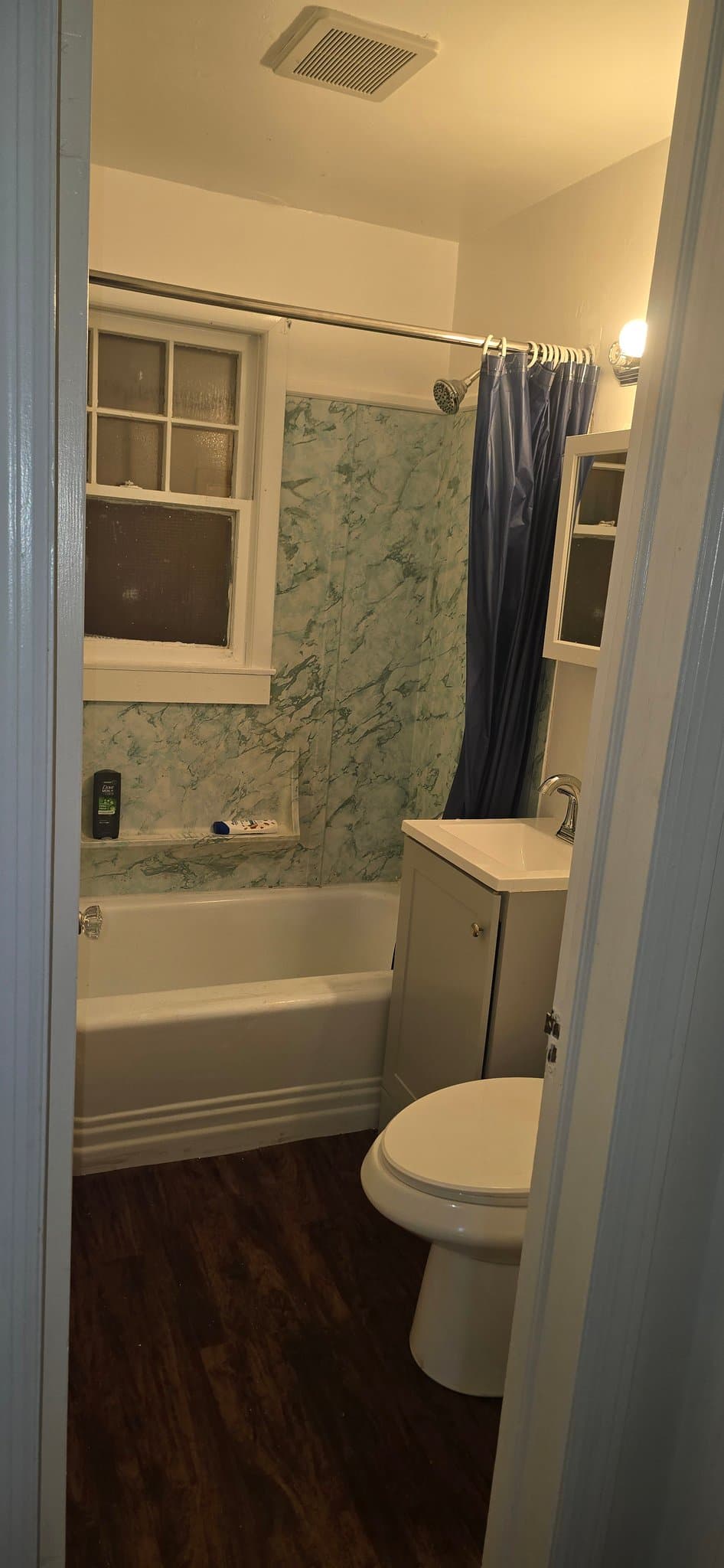 Rochester House: 148 Ellsinore St