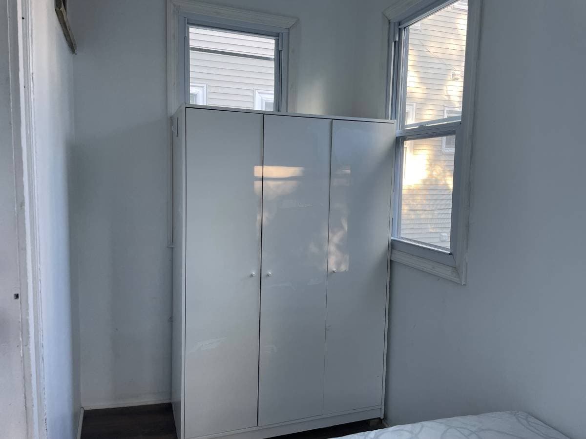 Belmont Single Room: 416 Trapelo Rd