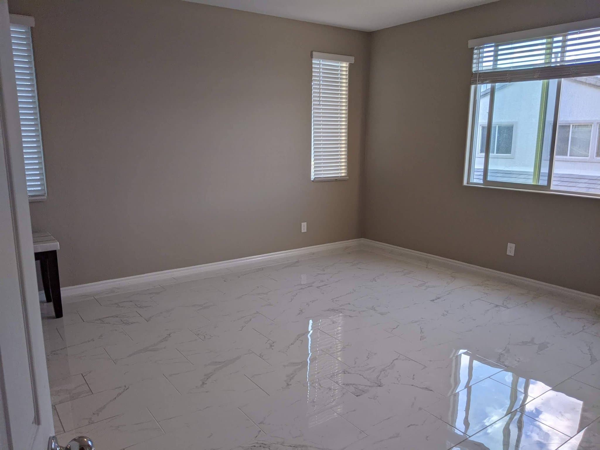 Las Vegas House: 10800 Mulholland Ave