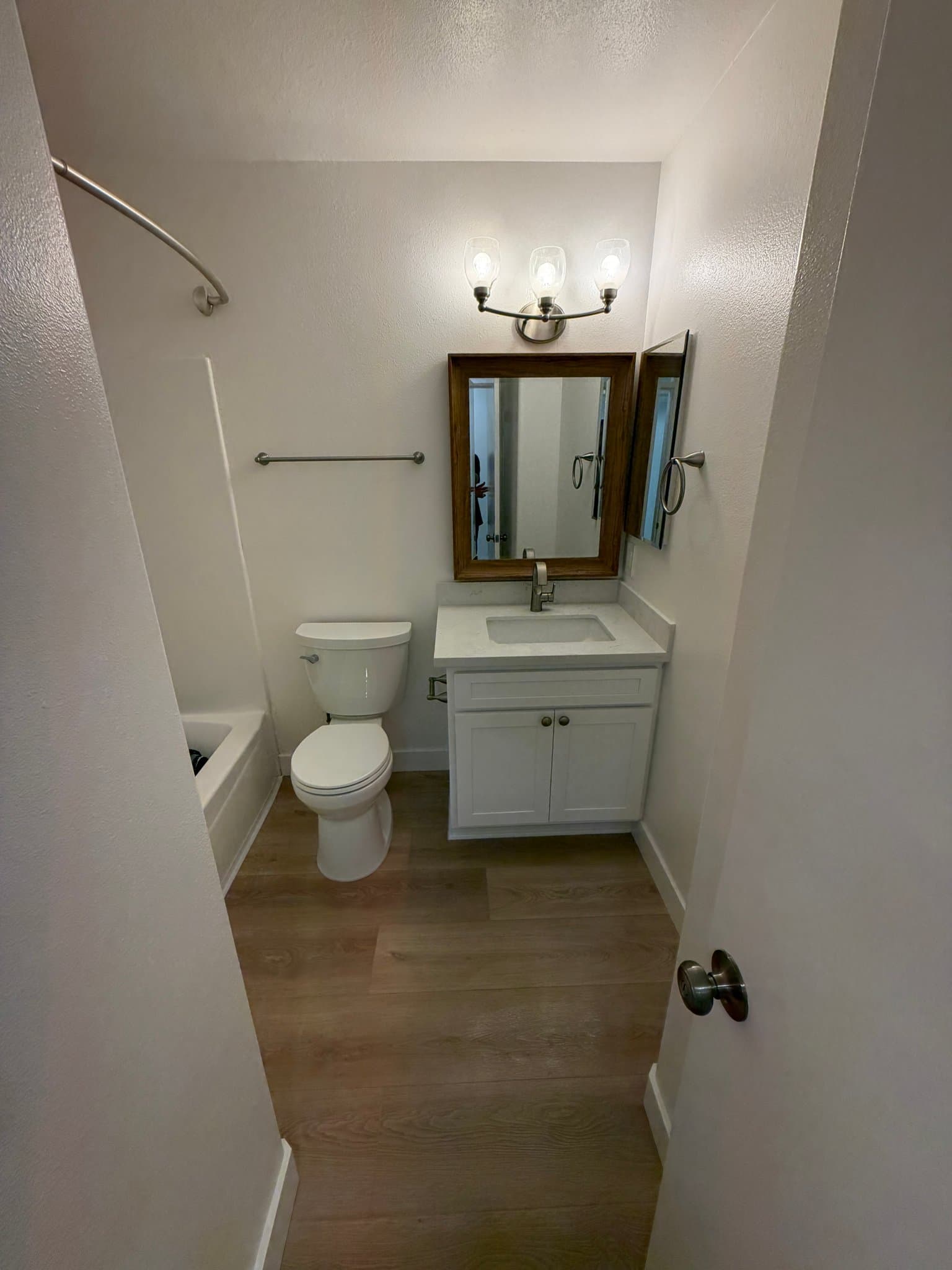 Port Hueneme Condo: 284 E Surfside Dr
