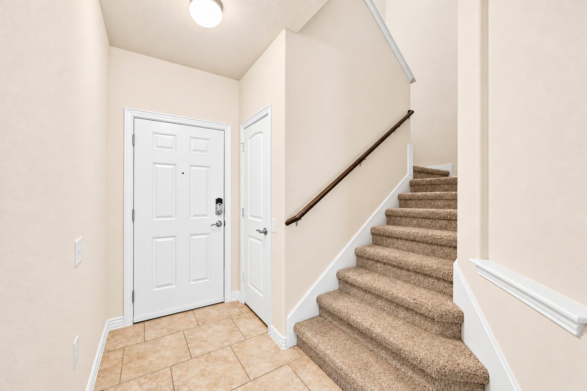 Austin House: 6908 Vail Ridge St