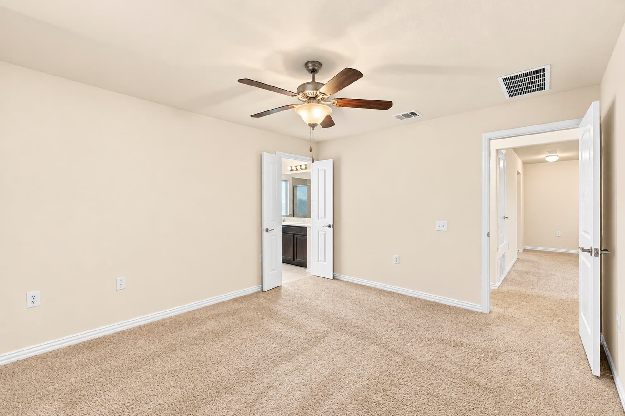 Austin House: 6908 Vail Ridge St