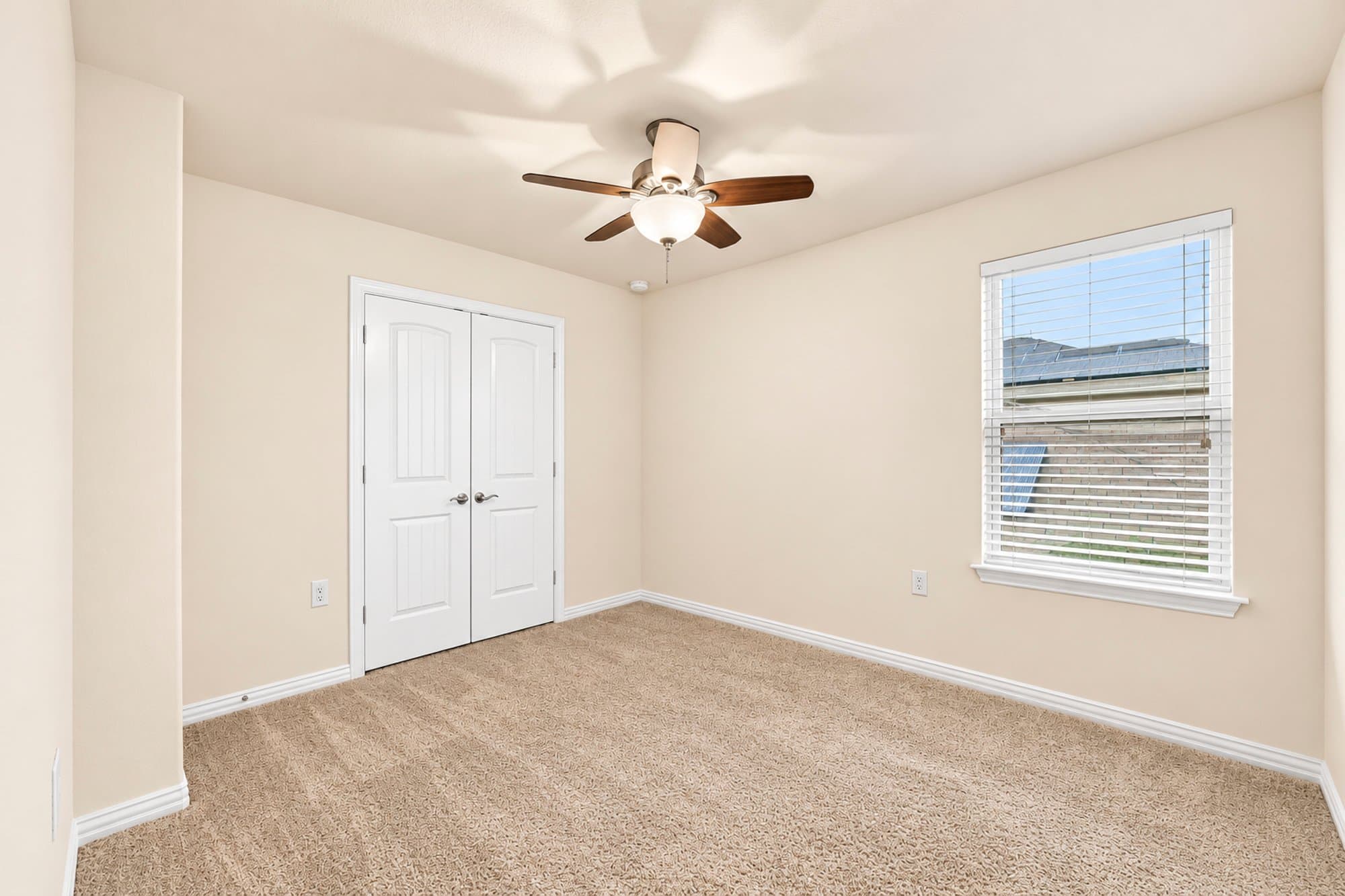 Austin House: 6908 Vail Ridge St