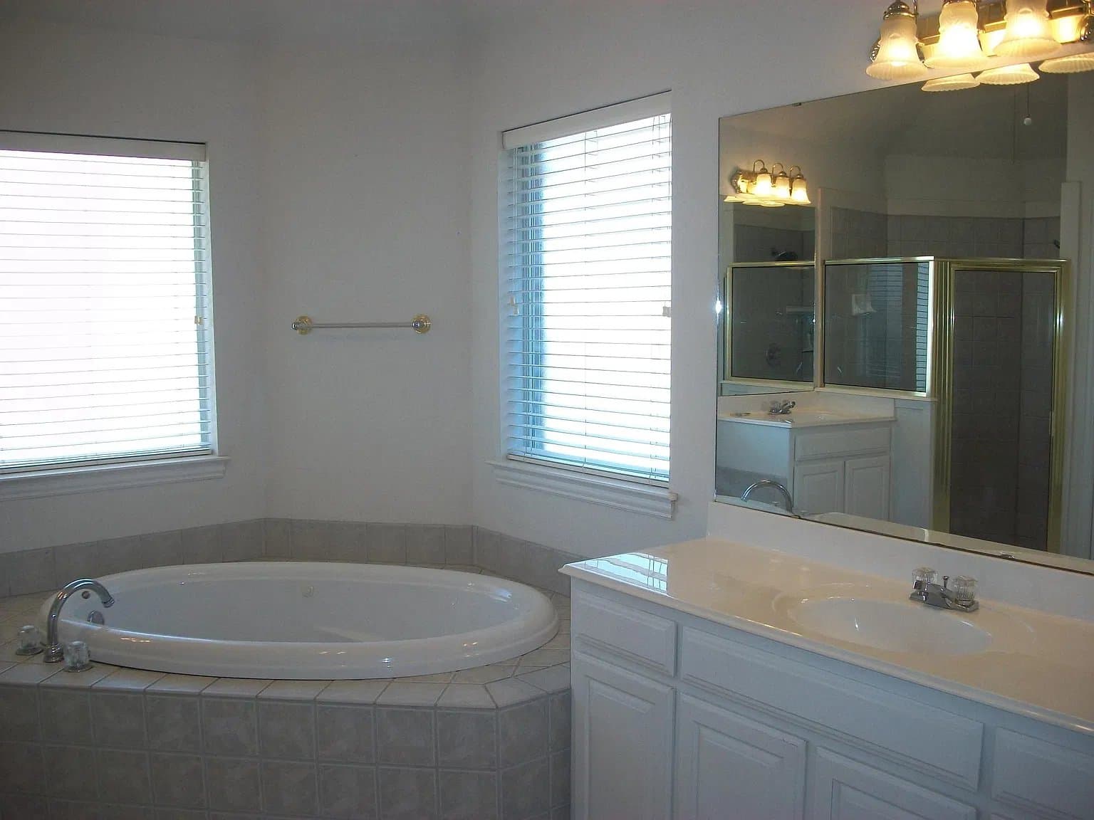 Fort Worth House: 9549 Fair Haven St