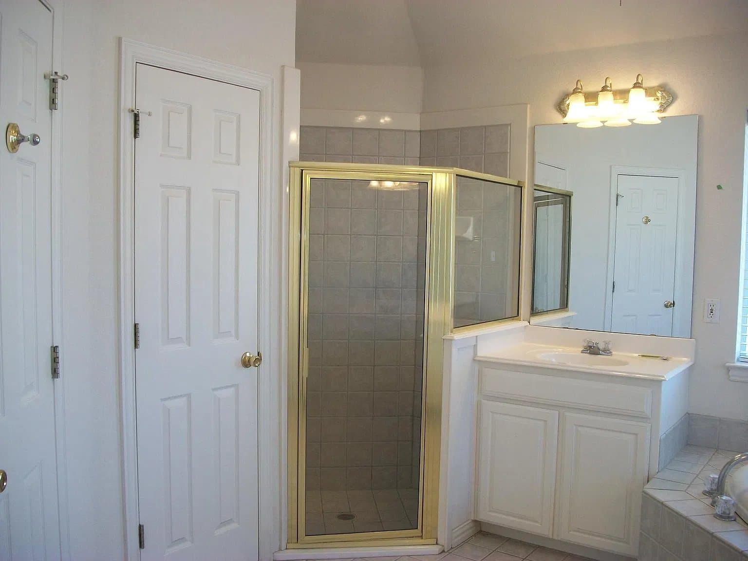 Fort Worth House: 9549 Fair Haven St