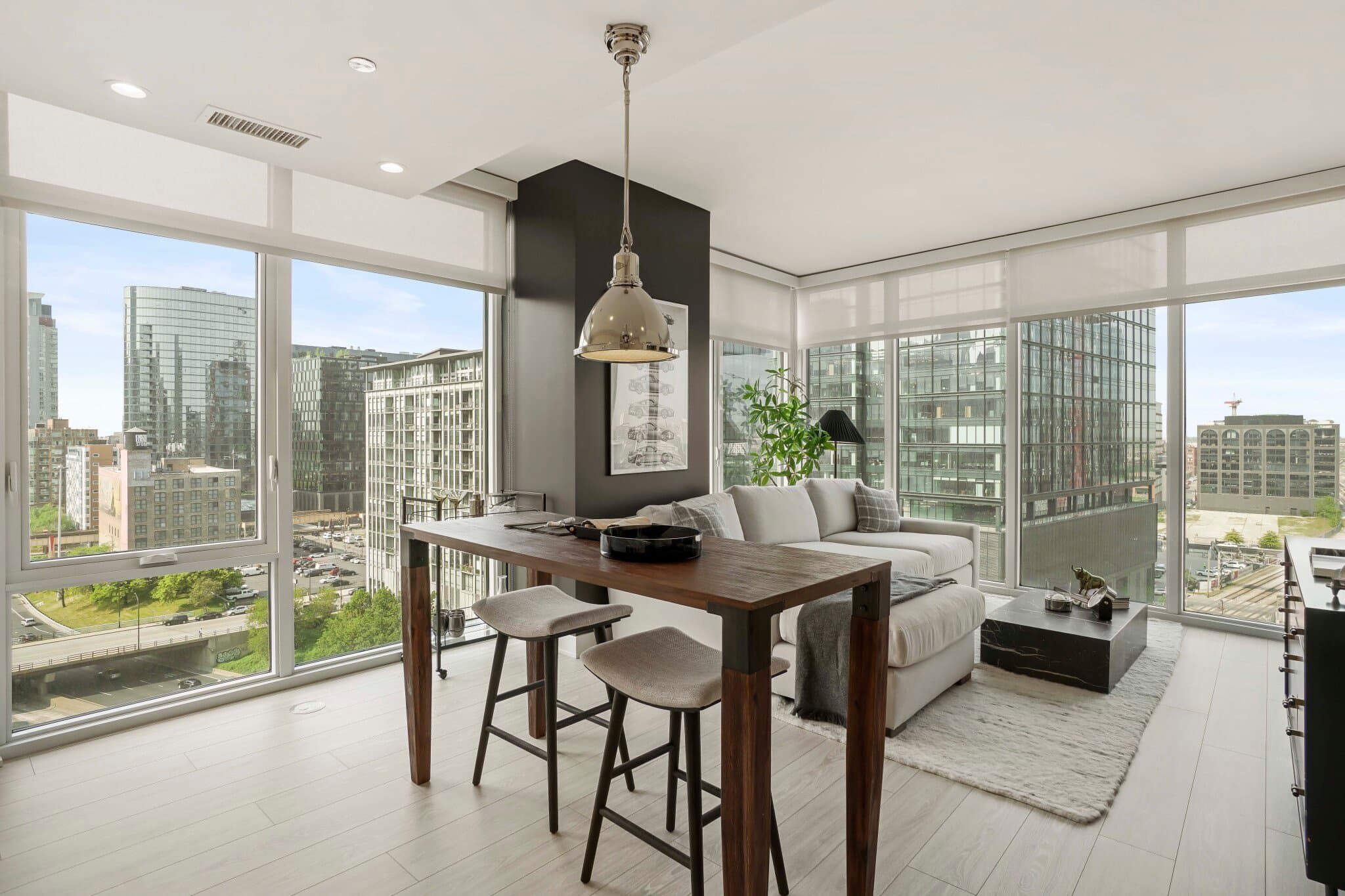 Chicago Condo: 702 West Fulton Market