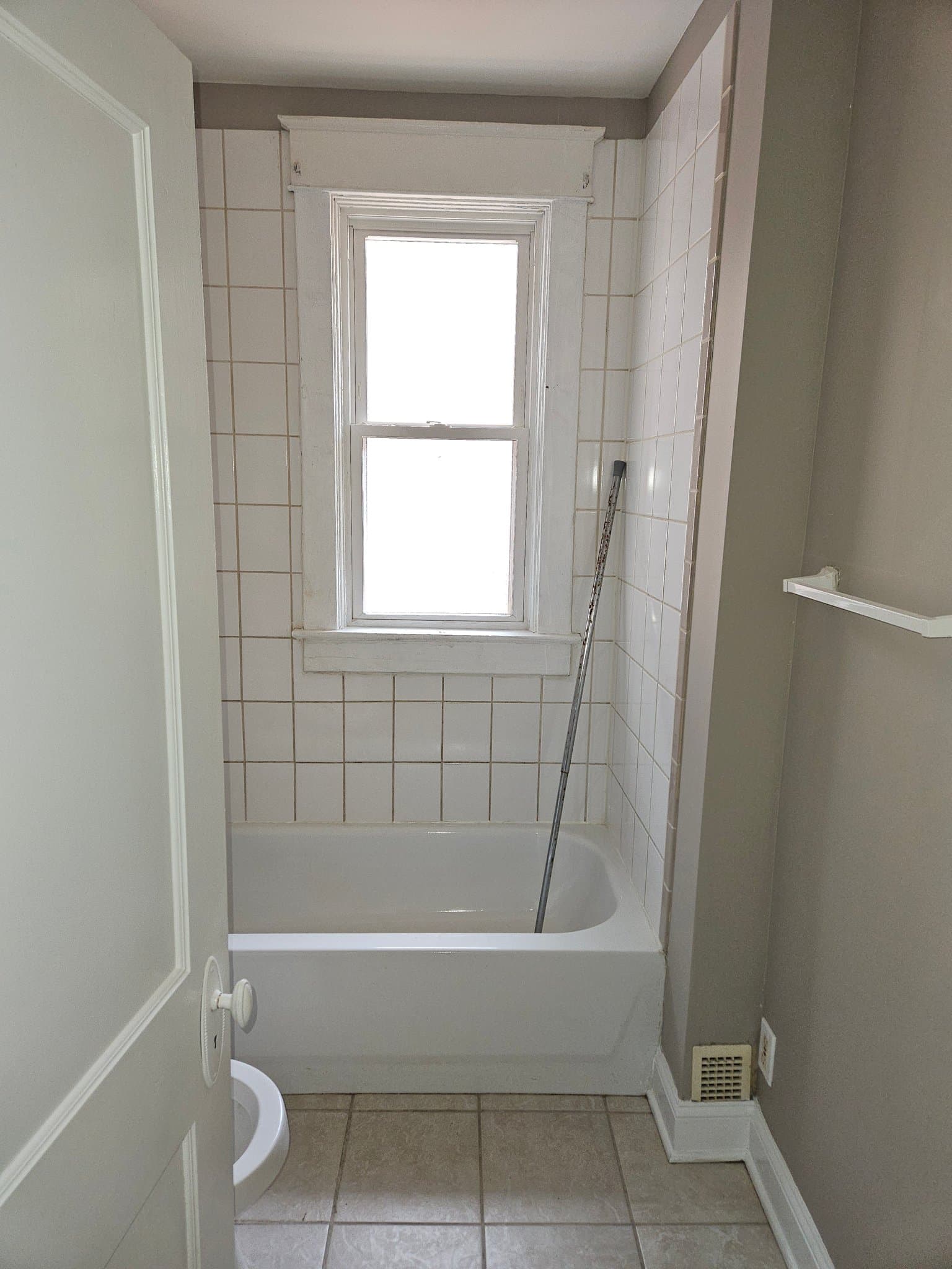 Kansas City House: 202 N 14th St