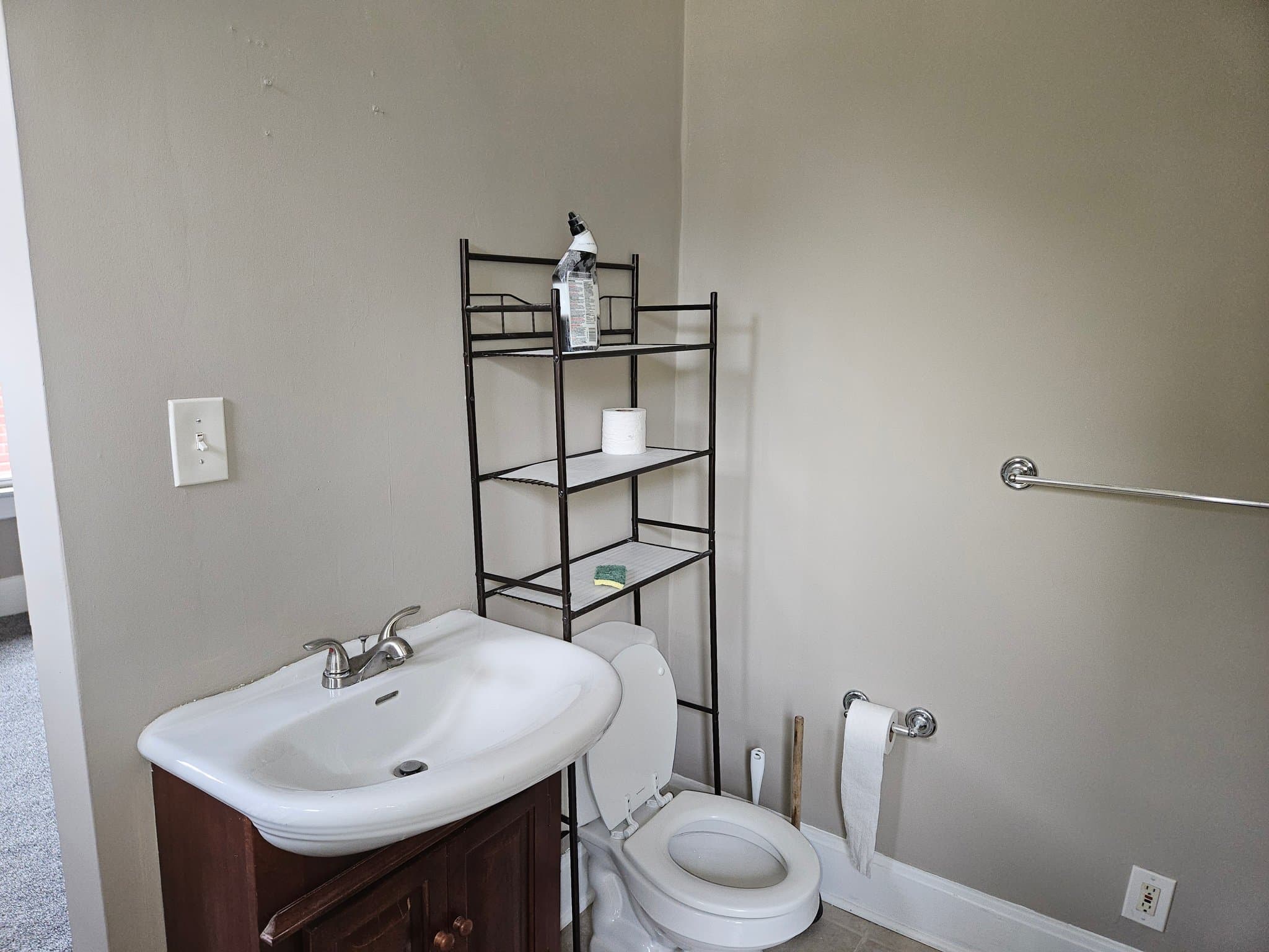 Kansas City House: 202 N 14th St