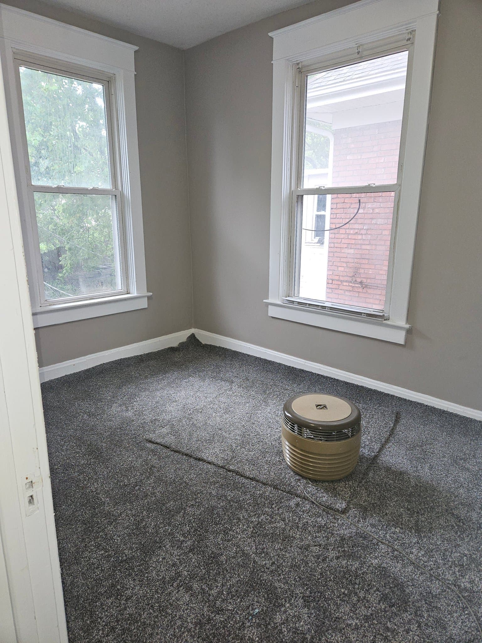 Kansas City House: 202 N 14th St