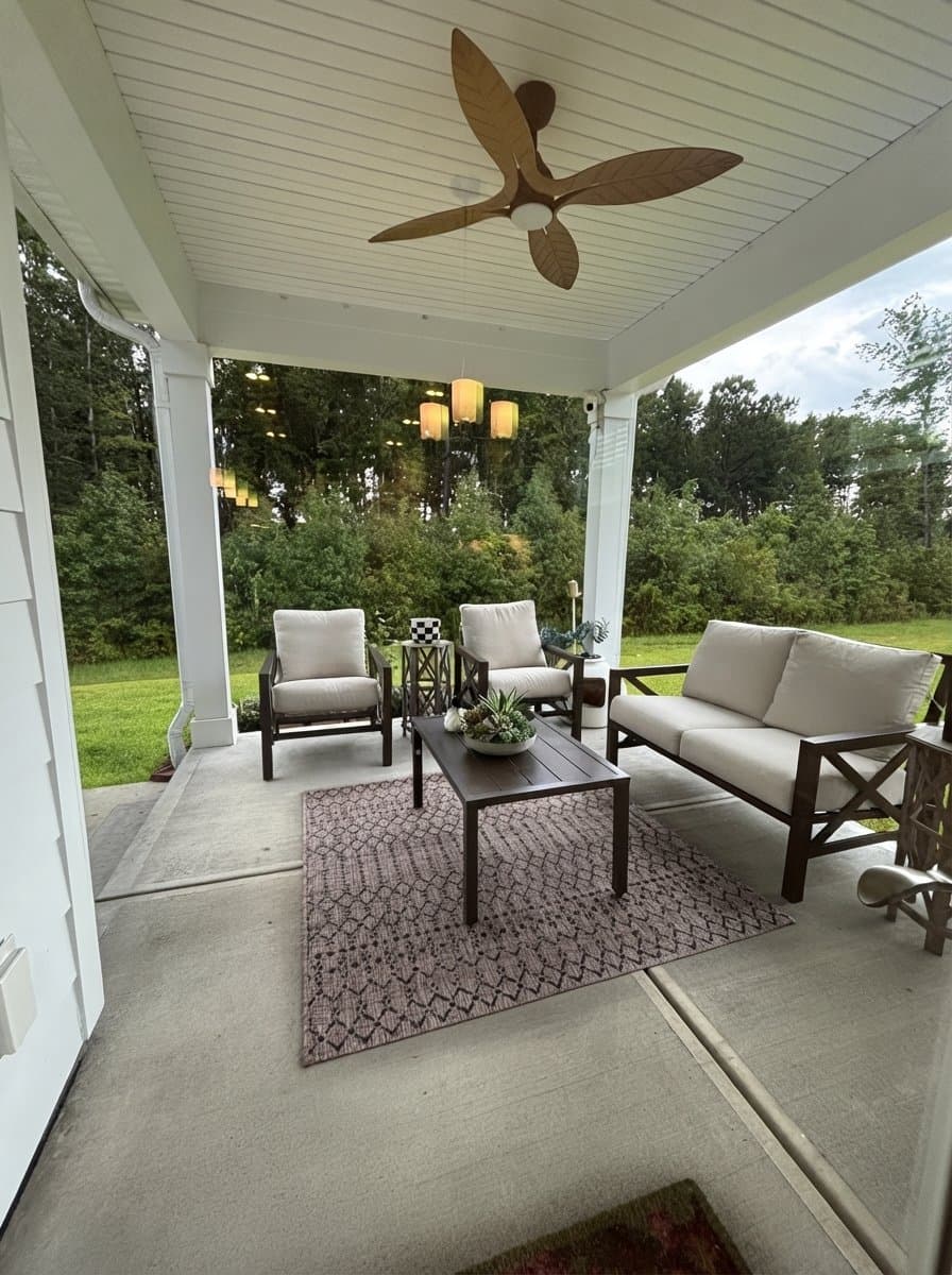 Richmond Hill House: 367 Dendron Dr
