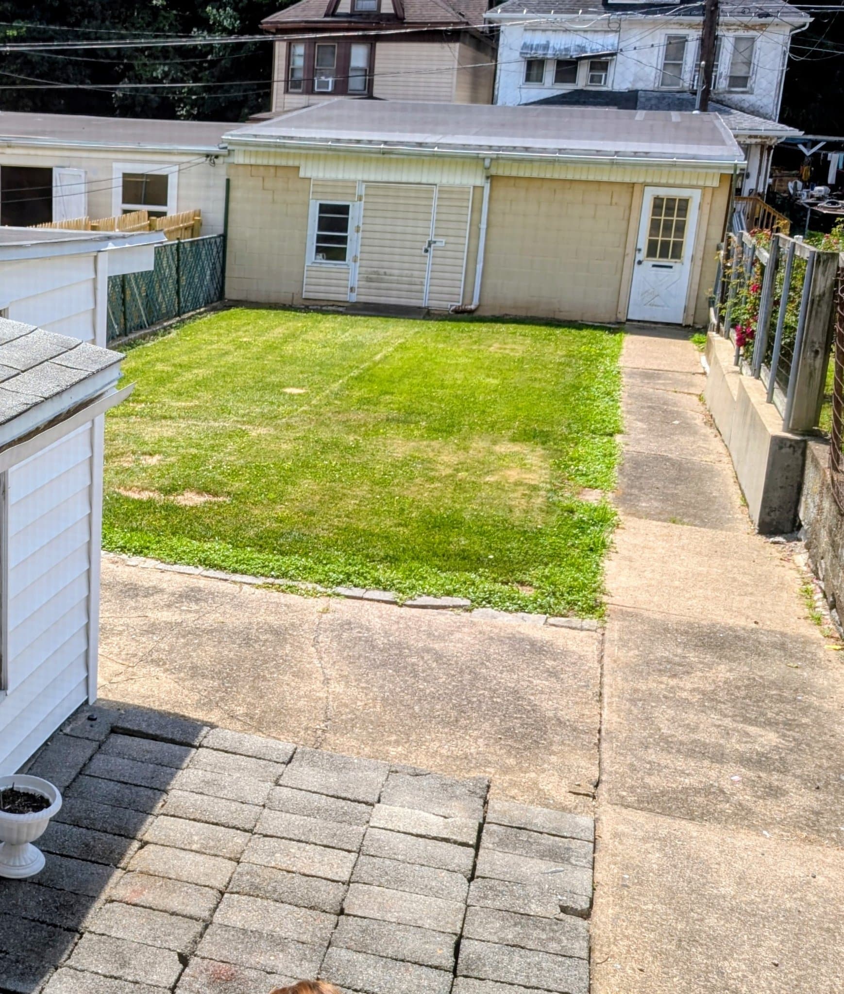 Coal Township Apartment: 1120 W. Arch St.