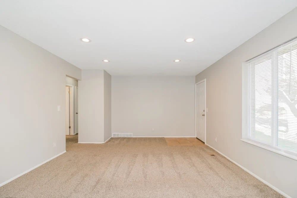 Sandy House: 9547 S 1210 E