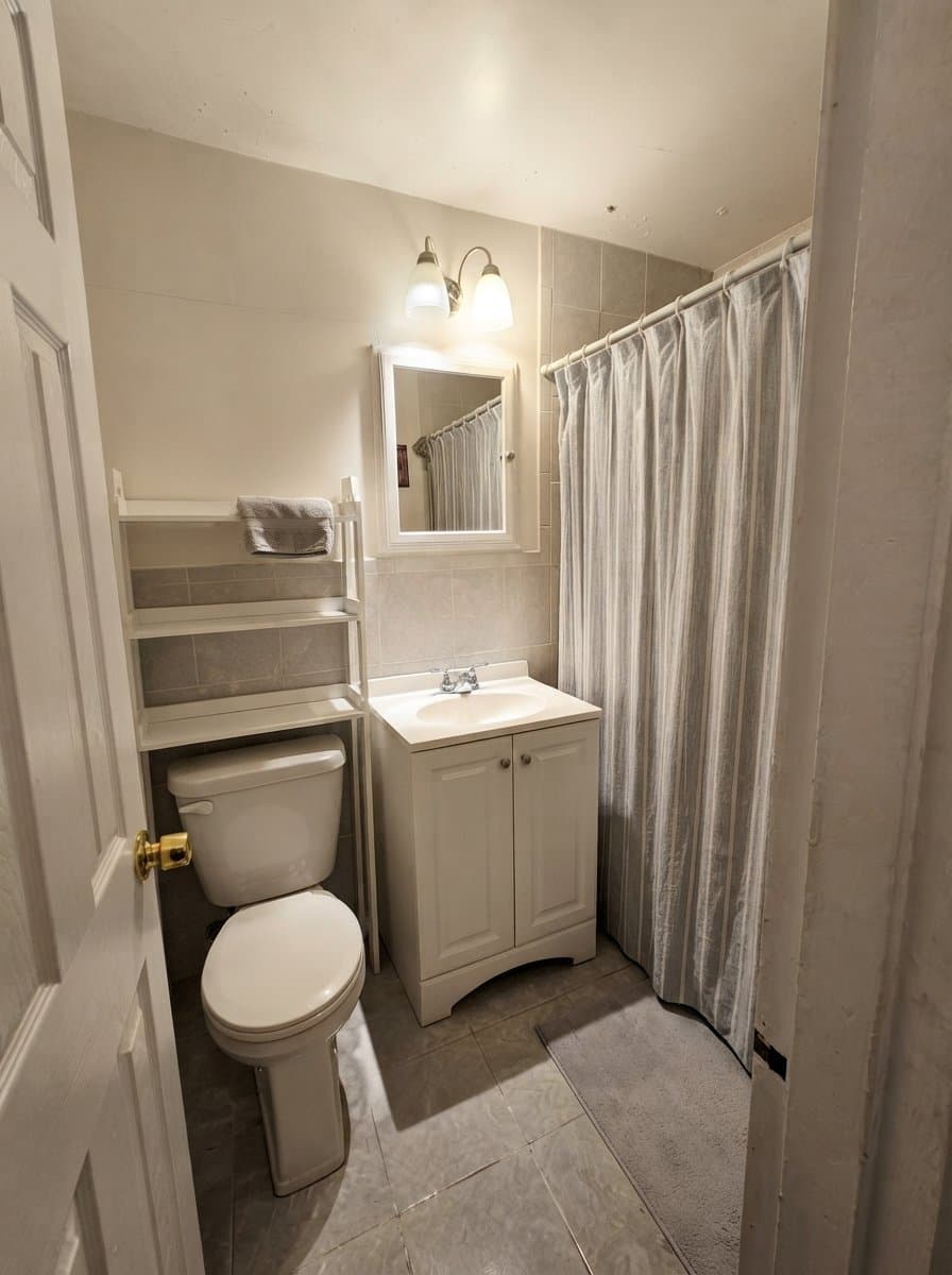 Bronx Apartment: 3030 Johnson Ave , Apartment 6D