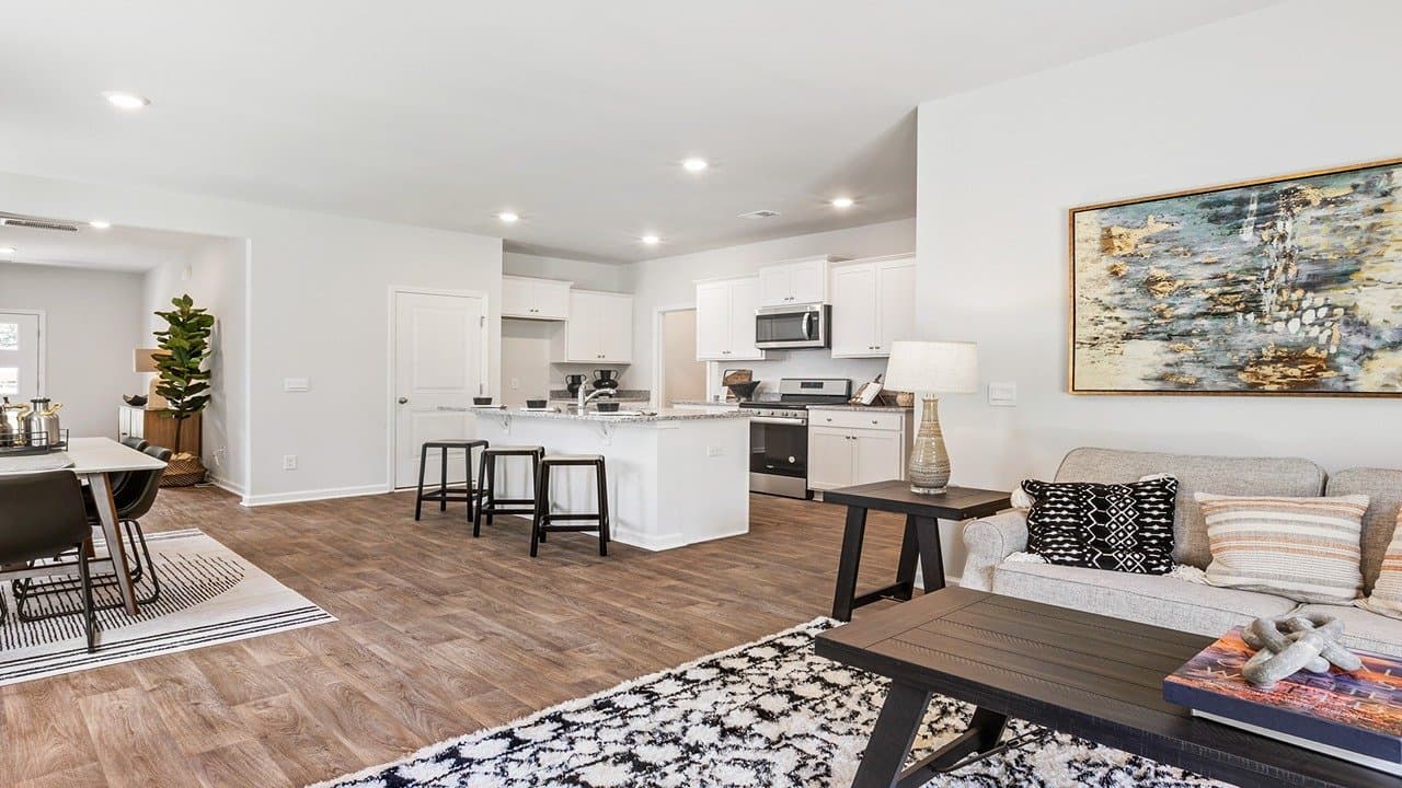 Ladson House: 359 Feldspar Ln