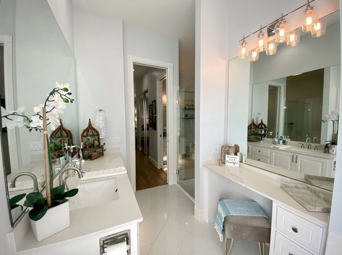 West Palm Beach House: 10799 Wharton Way