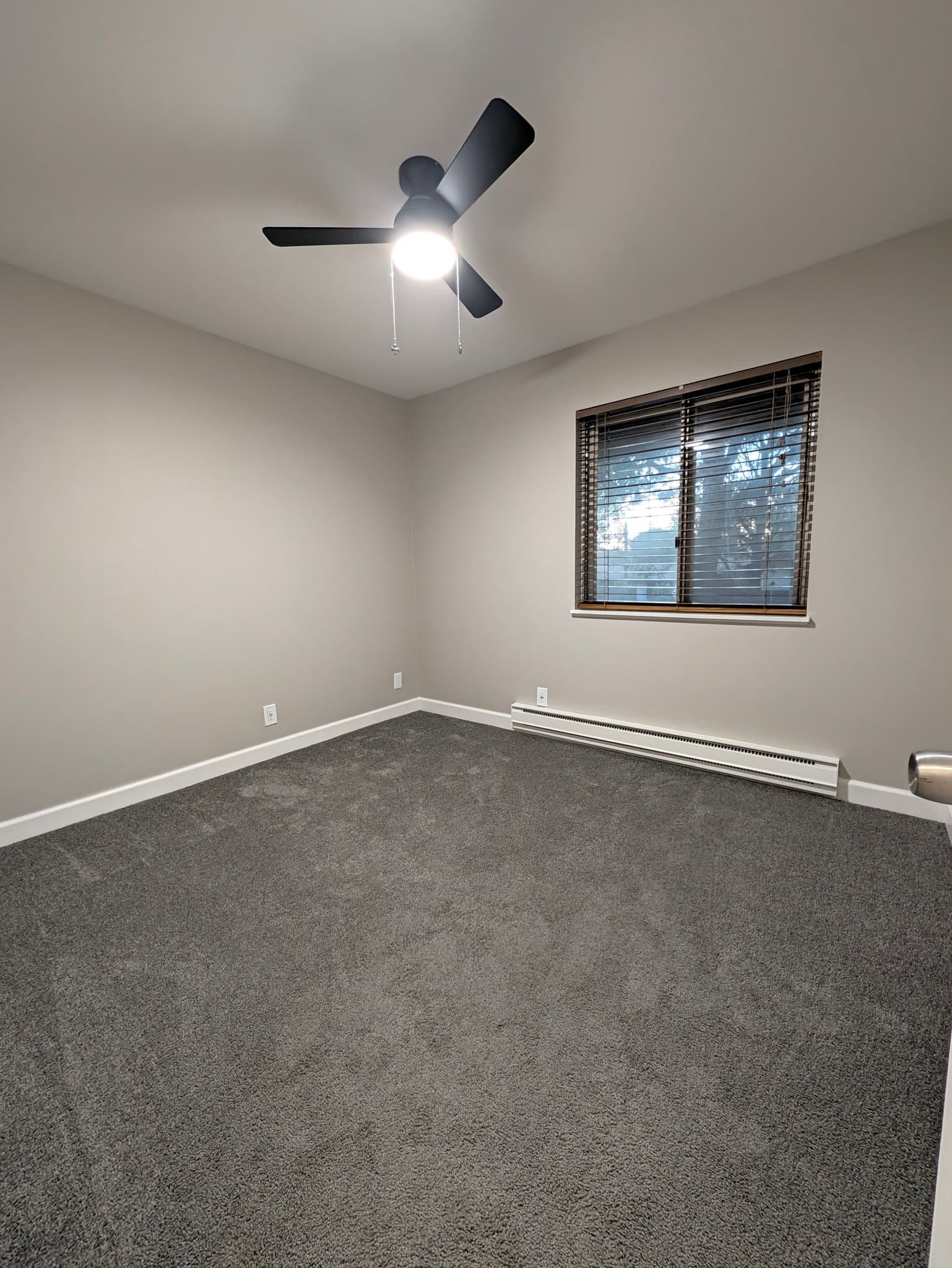 Hazelwood Condo: 7526 Hazelcrest Dr