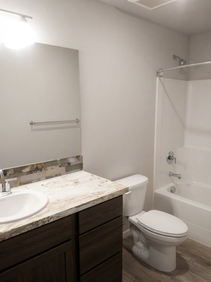 Yakima House: 2603 McCullough Rd