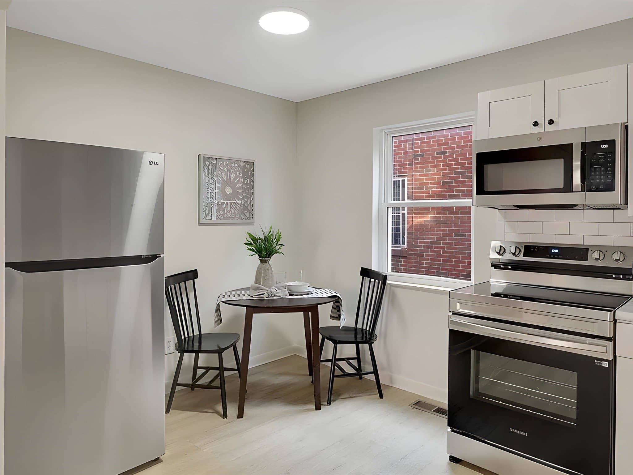 Saint Louis Apartment: 2649 Keokuk Street Building A