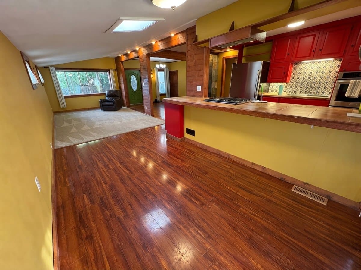 Colorado Springs House: 817 W Jefferson St