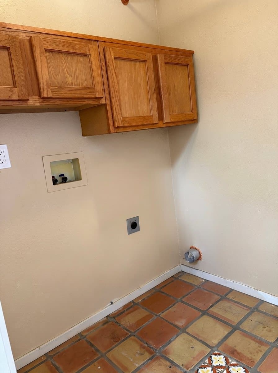 Colorado Springs House: 817 W Jefferson St