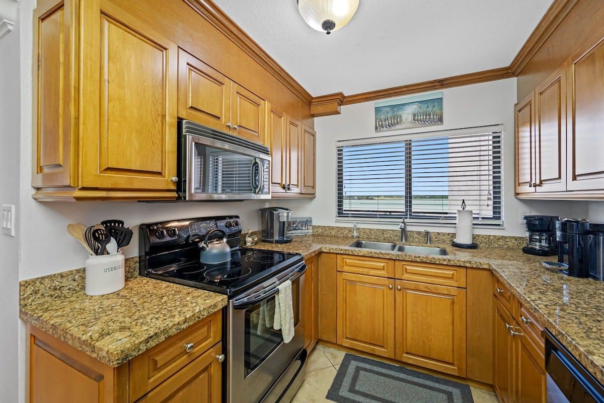 Clearwater Beach Condo: 1290 Gulf Blvd
