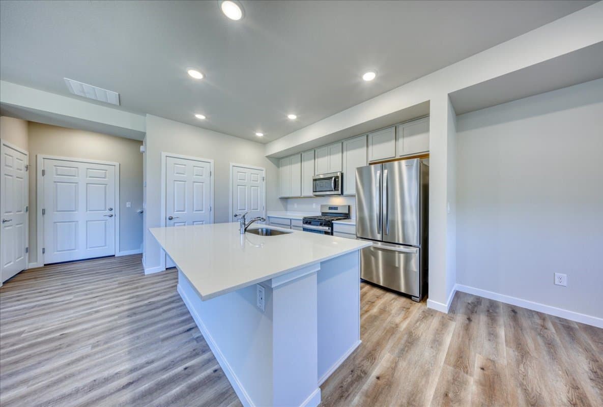 Thornton Townhome: 2897 E 103rd Dr