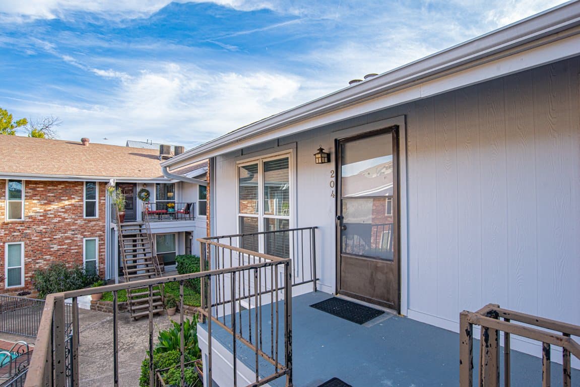 Dallas Condo: 4317 Hartford St