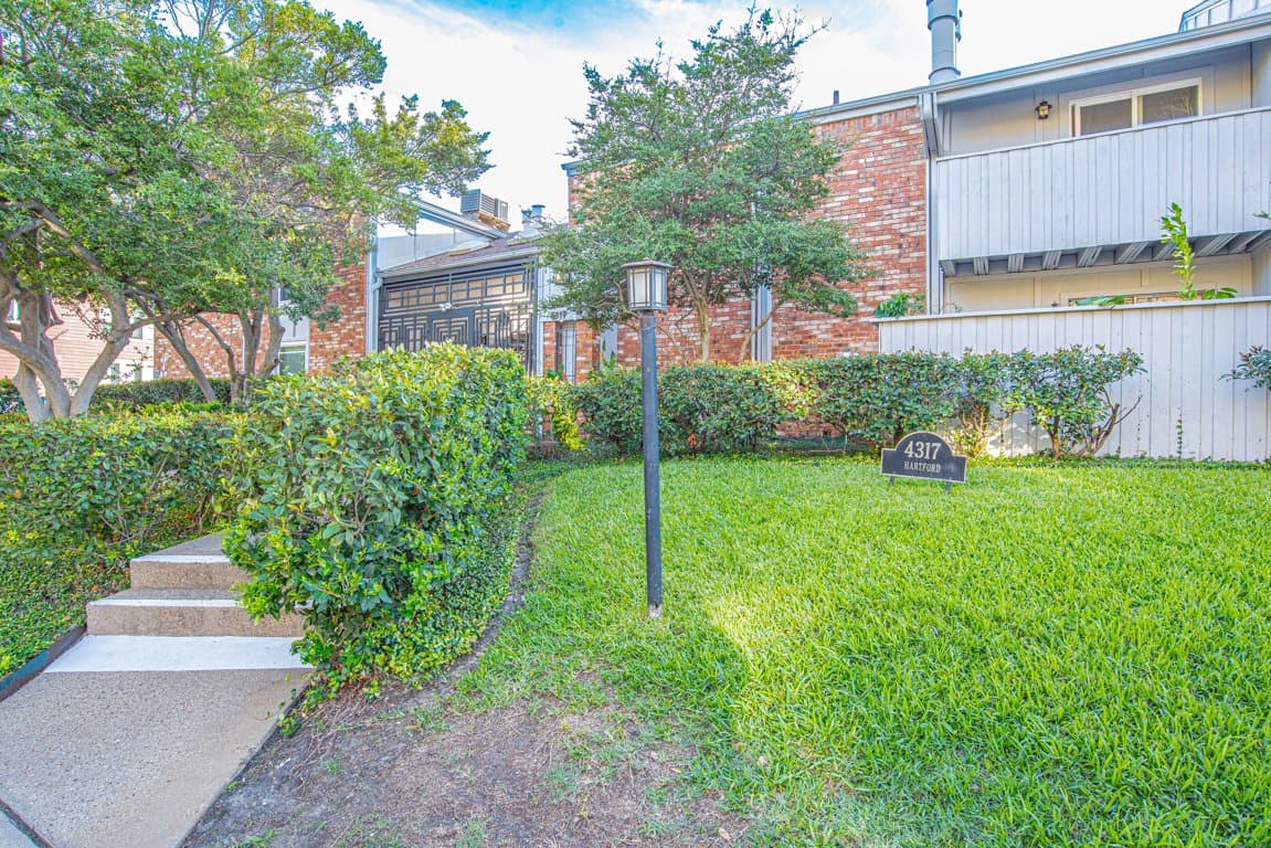 Dallas Condo: 4317 Hartford St
