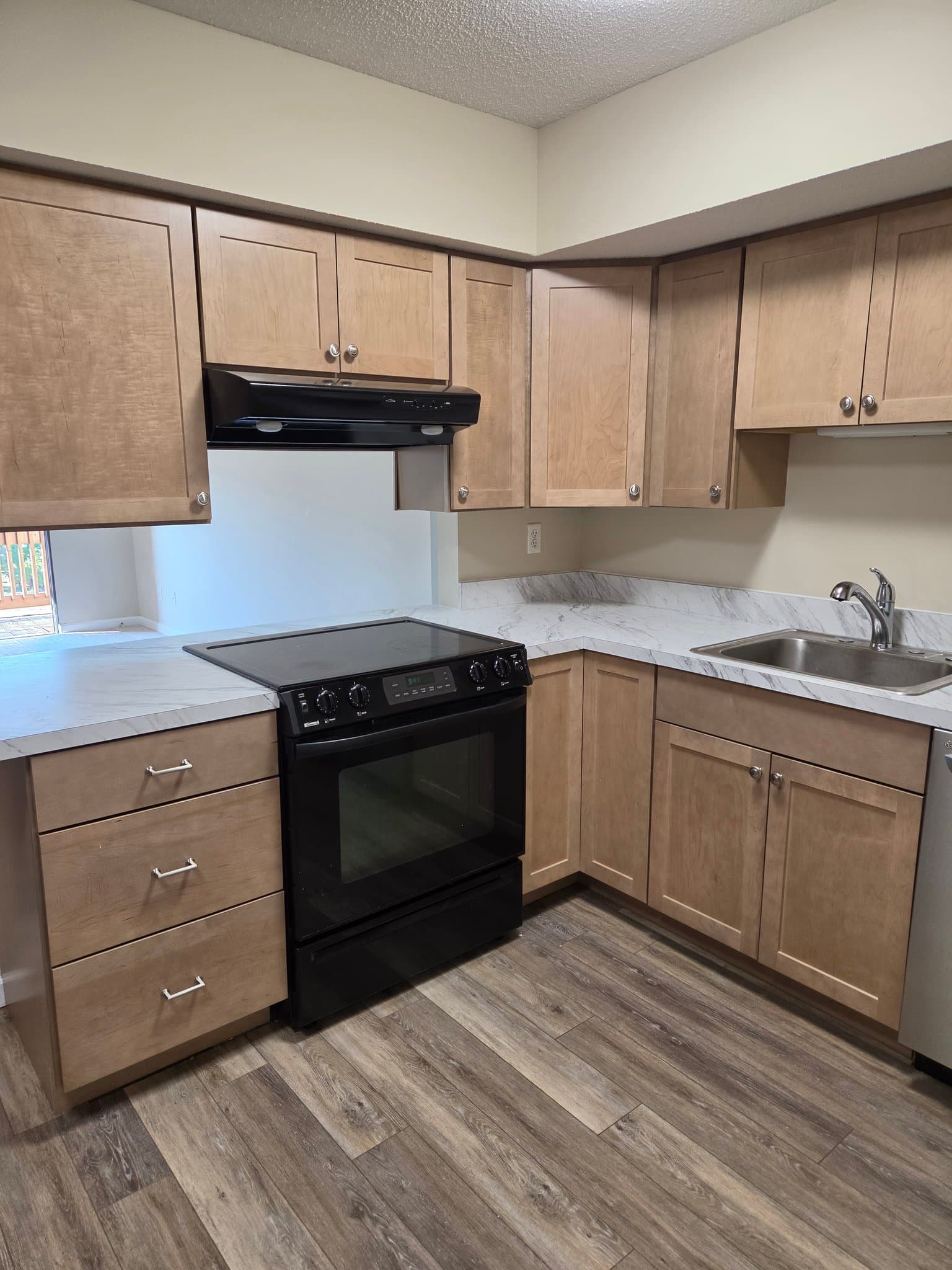 St. Charles Condo: 1443 Summergate Parkway