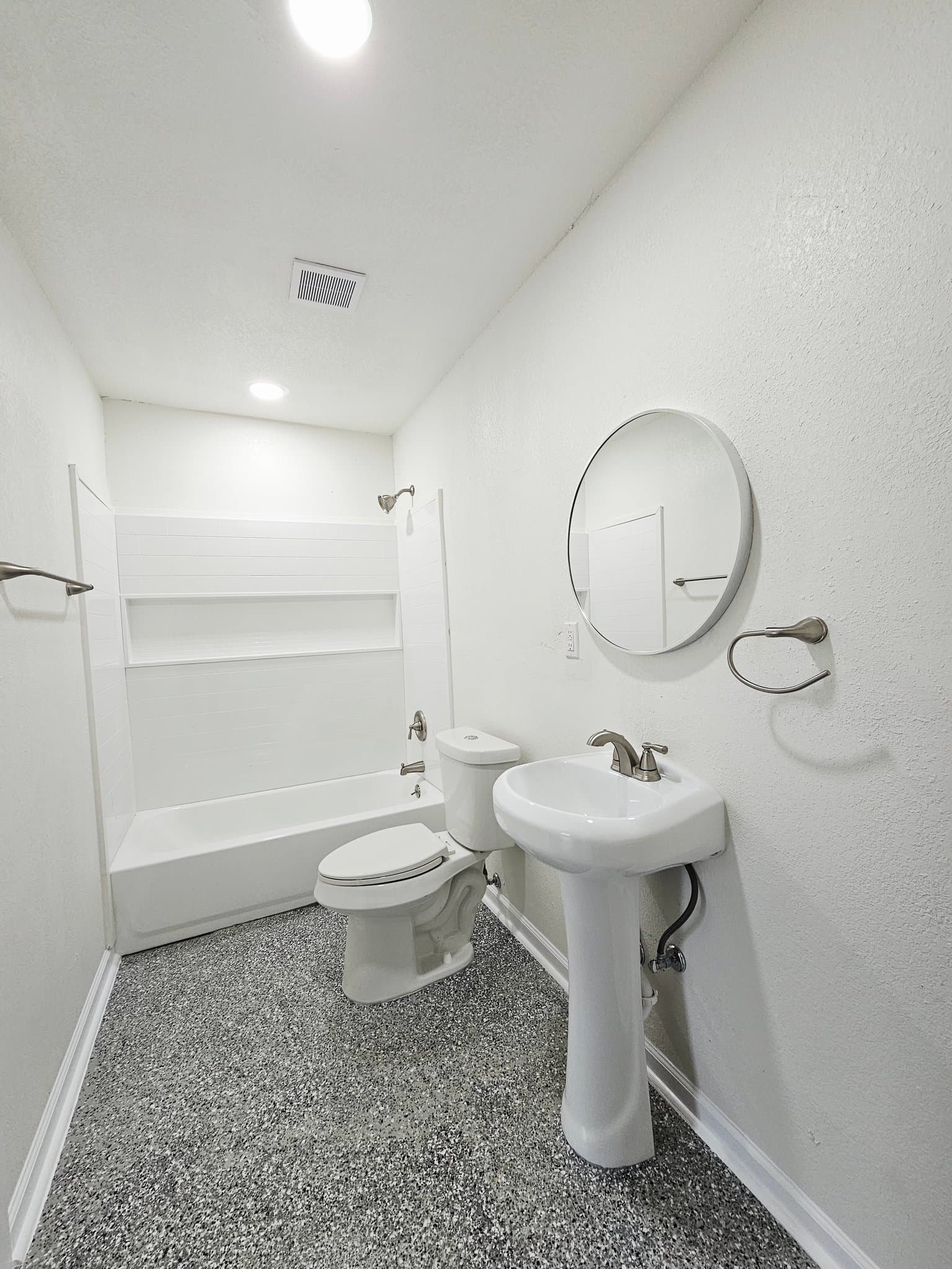 San Antonio Townhome: 215 Lyric St