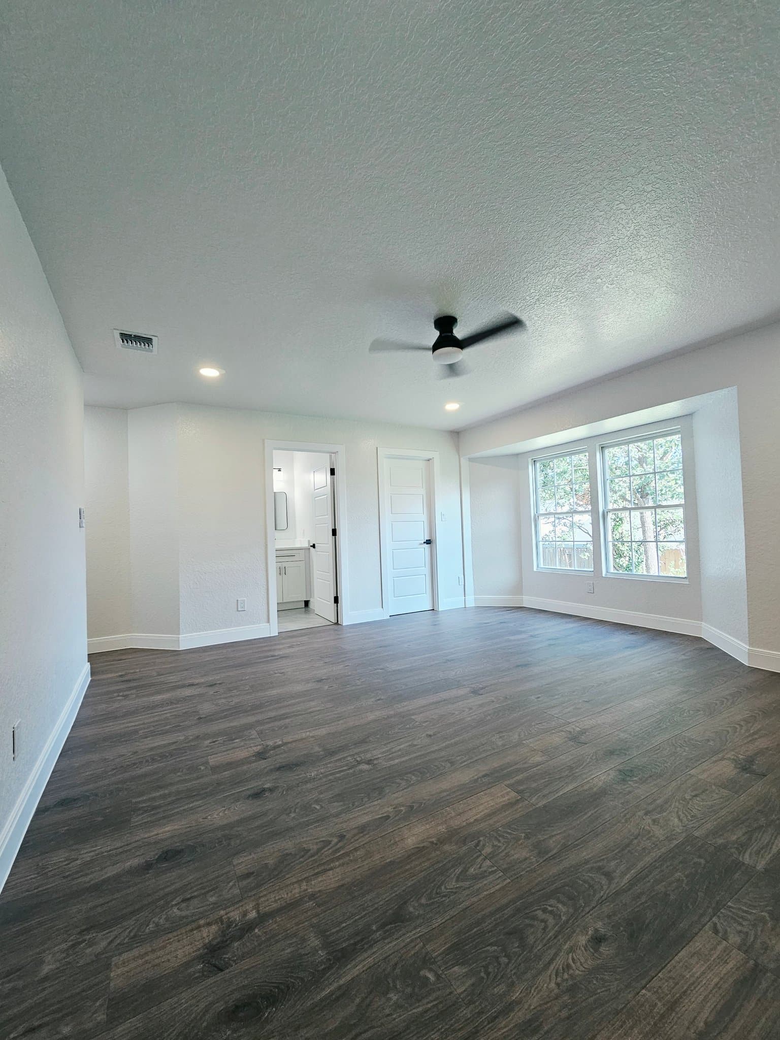 San Antonio House: 5330 Vista Run Dr