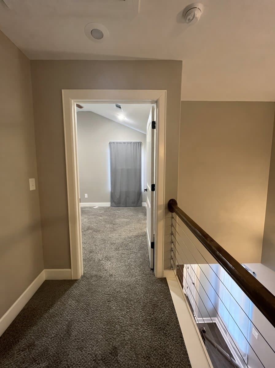 Prairie Grove House: 201 Kate Smith St